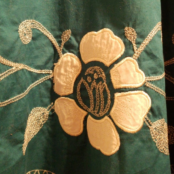 Heart Soul floral skirt - Picture 2 of 3